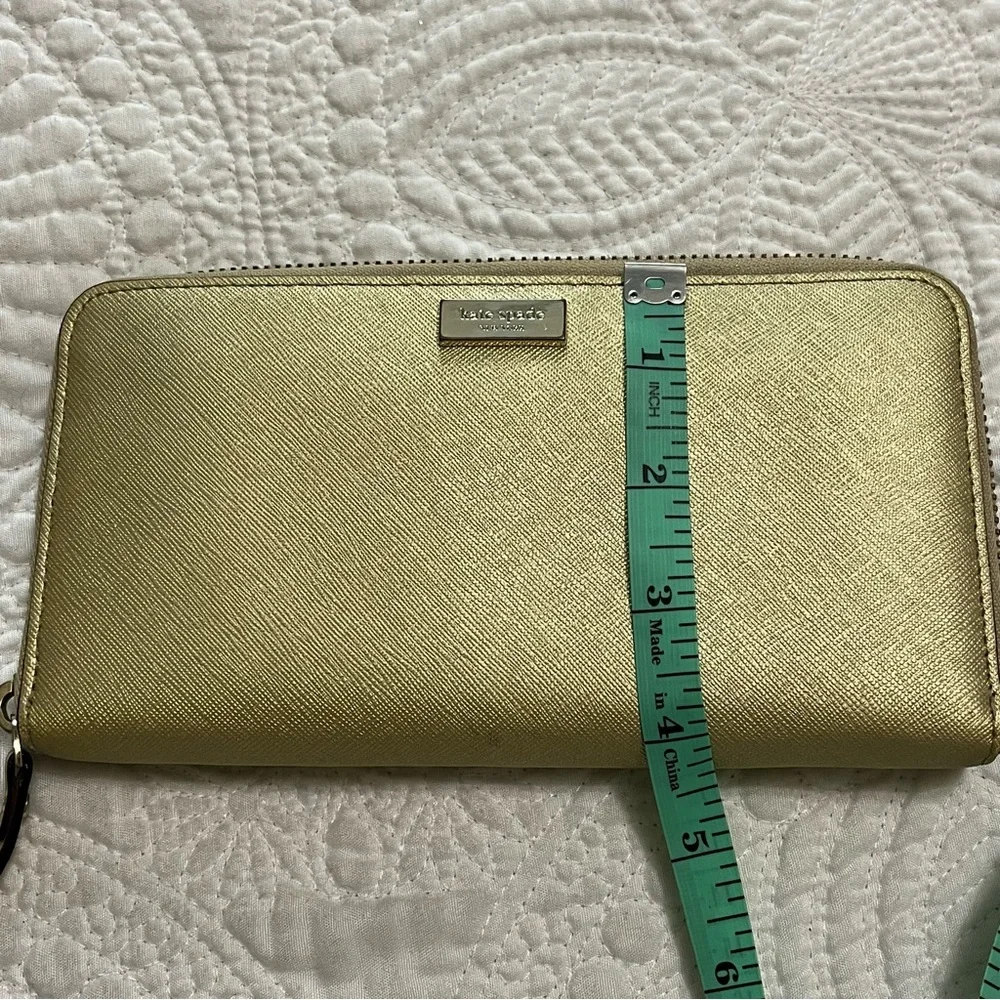 KATE SPADE Gold Zipper Wallet Rainbow White Stripe